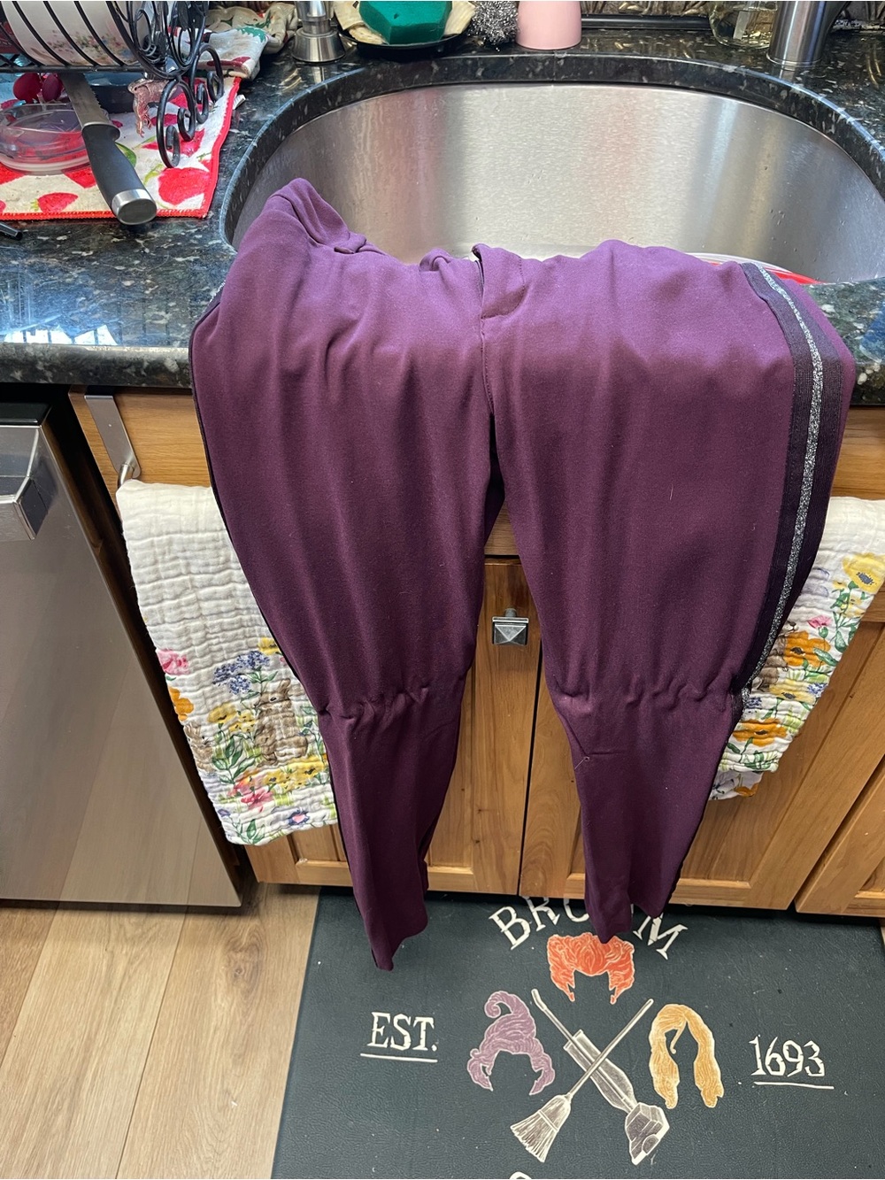 Womens old navy pull on pants